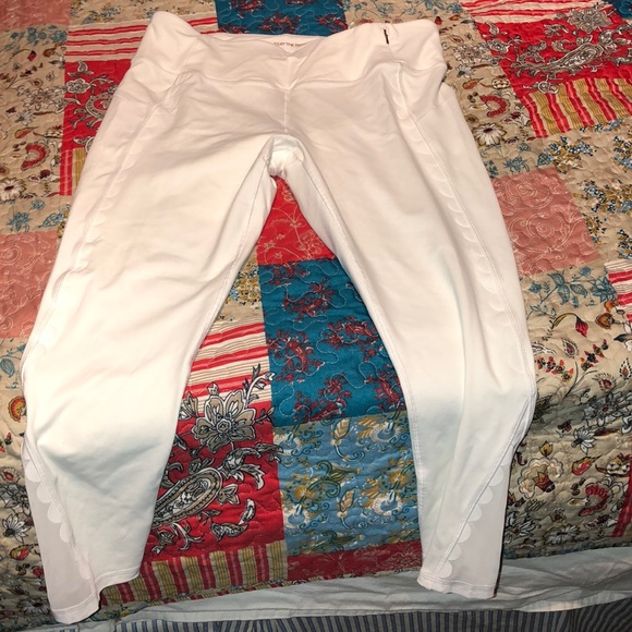 Calia by Carrie Underwood legging Nwot - Picture 2 of 5